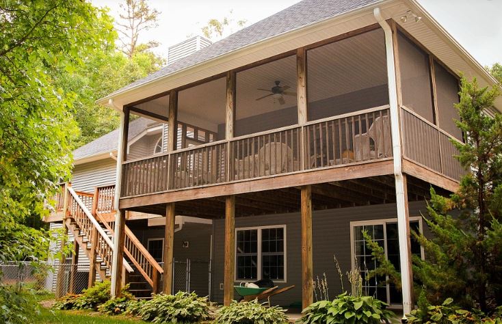Deck vs Patio: What's the Difference?
