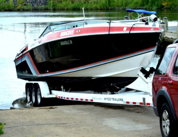 How to Paint a Boat Bottom
