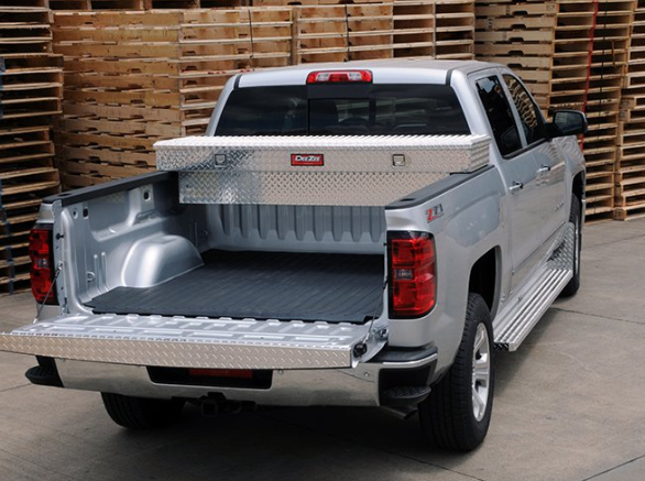The Difference Between Truck Bed Mats vs. Truck Bed Liners